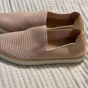 Ladies UGG slip on shoes